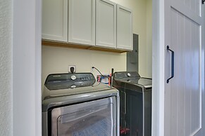 Steps to Ocean: Home w/ Deck in Crystal Beach!