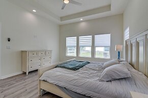 Steps to Ocean: Home w/ Deck in Crystal Beach!