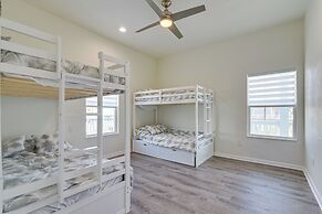 Steps to Ocean: Home w/ Deck in Crystal Beach!