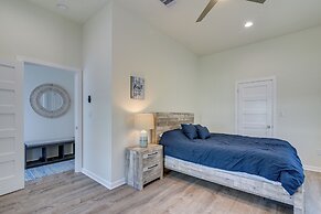 Steps to Ocean: Home w/ Deck in Crystal Beach!