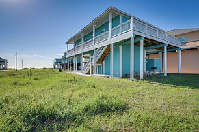 Steps to Ocean: Home w/ Deck in Crystal Beach!
