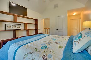 High Point Vacation Rental w/ Private Deck!