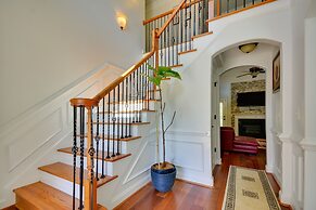 High Point Vacation Rental w/ Private Deck!