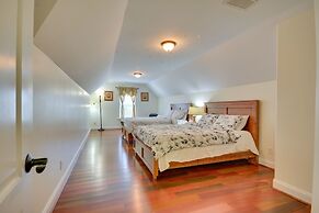 High Point Vacation Rental w/ Private Deck!