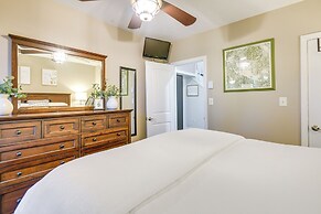 Gilford Townhome w/ Lakefront Beach & Pool Access!