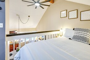 Gilford Townhome w/ Lakefront Beach & Pool Access!