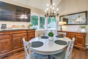 Gilford Townhome w/ Lakefront Beach & Pool Access!