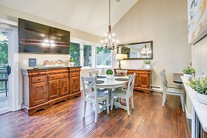 Gilford Townhome w/ Lakefront Beach & Pool Access!