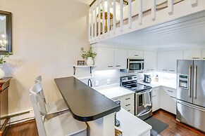 Gilford Townhome w/ Lakefront Beach & Pool Access!