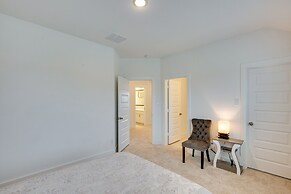 Pet-friendly Fate Home w/ Yard & Fireplace!