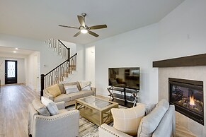 Pet-friendly Fate Home w/ Yard & Fireplace!