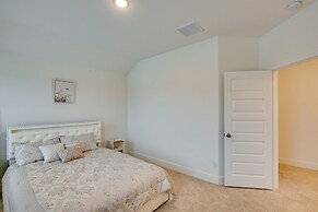 Pet-friendly Fate Home w/ Yard & Fireplace!