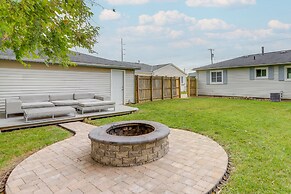 Pet-friendly Lorain Retreat w/ Fenced Yard!