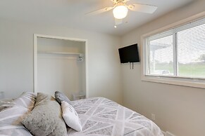 Pet-friendly Lorain Retreat w/ Fenced Yard!