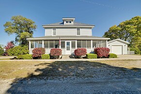 Dom Rodzinny Lakeview Getaway - Walk to Lake Huron