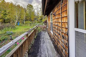 Private Yard & Deck: Adirondack Cabin Retreat!