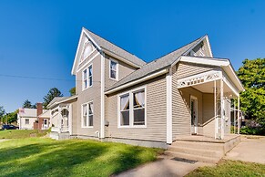 Historic Charleston Home < 1 Mi to University!
