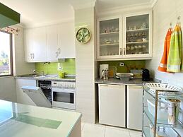 Vilamoura Central 7 With Pool by Homing