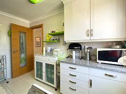 Vilamoura Central 7 With Pool by Homing