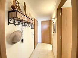 Vilamoura Central 7 With Pool by Homing