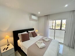 Albufeira Crystal by Homing