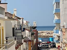 Quarteira Beach Apartment by Homing