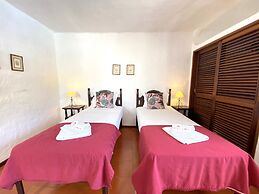 Albufeira Vintage Design Villa With Pool