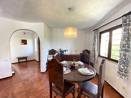 Albufeira Vintage Design Villa With Pool