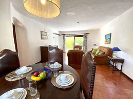 Albufeira Vintage Design Villa With Pool