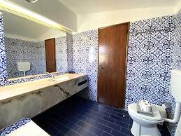 Albufeira Vintage Design Villa With Pool