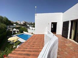 Albufeira Vintage Design Villa With Pool