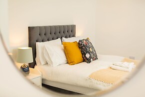 Central Flats in Cardiff with Parking