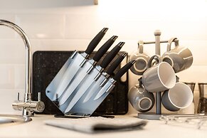 Central Flats in Cardiff with Parking