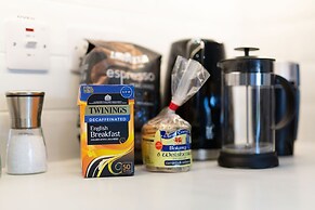 Central Flats in Cardiff with Parking