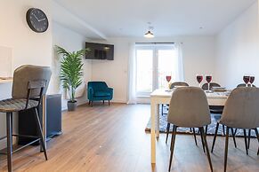 Central Flats in Cardiff with Parking