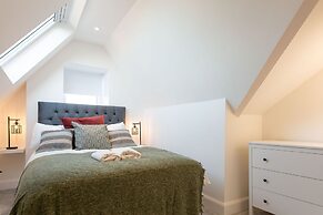 Central Flats in Cardiff with Parking