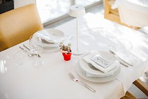 Rogač Rooms & Restaurant