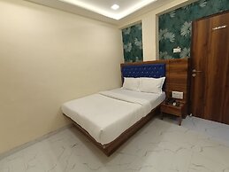 Hotel King Residency