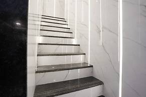 Hotel King Residency