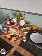 L ancien Cafe - Luxury Suites and Gites