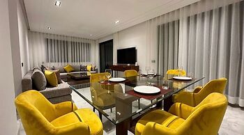 Les Joyeux Luxury Suites & Appart