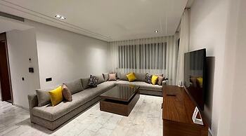 Les Joyeux Luxury Suites & Appart