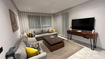 Les Joyeux Luxury Suites & Appart