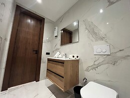 Les Joyeux Luxury Suites & Appart