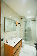 Les Joyeux Luxury Suites & Appart