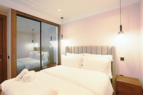 Les Joyeux Luxury Suites & Appart