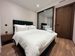 Les Joyeux Luxury Suites & Appart