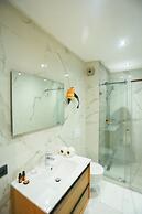 Les Joyeux Luxury Suites & Appart