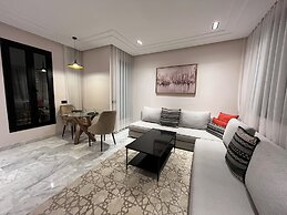 Les Joyeux Luxury Suites & Appart