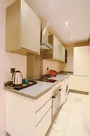 Les Joyeux Luxury Suites & Appart